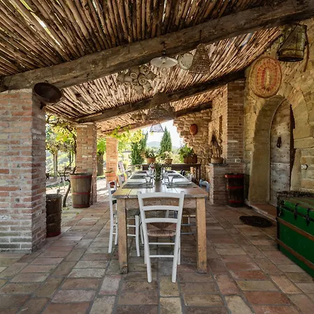 La Corte Del Gusto Luxuryapartments Arcevia