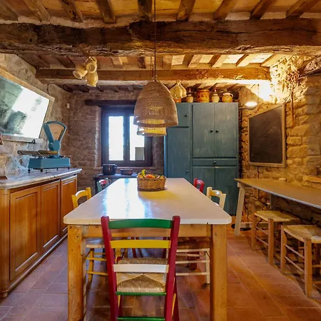 La Corte Del Gusto Luxuryapartments Appartamento Arcevia